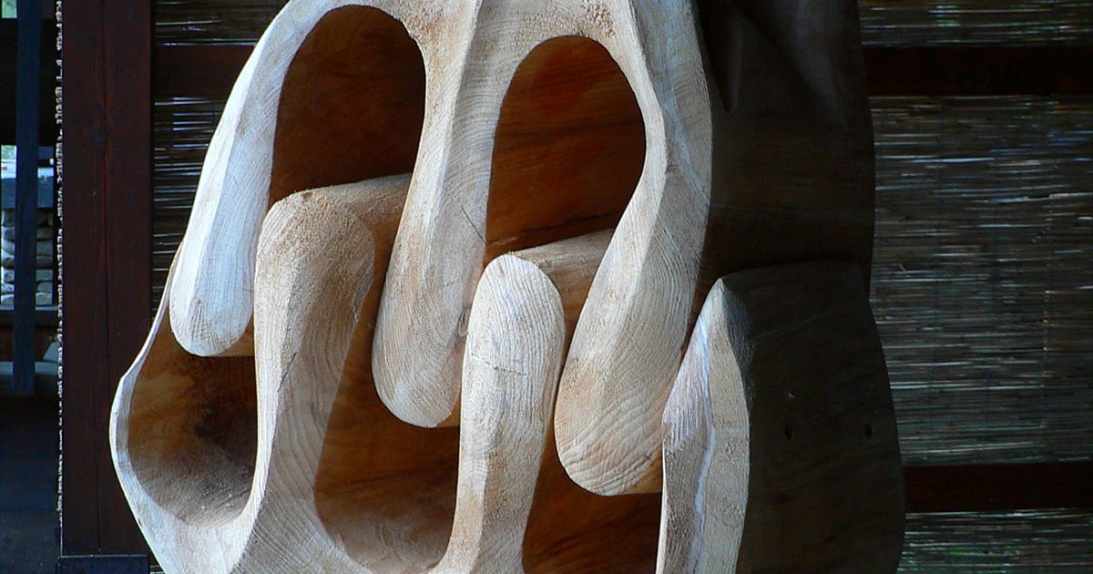 Tiszteletet szavainknak, neveinknek, nyelv­ünk­nek!